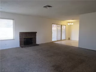 Photo #5: 2164619 Listing 