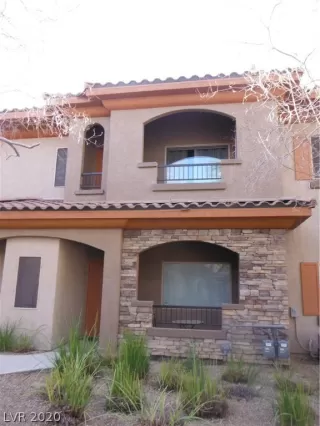 Photo #1: 2164728 Listing 