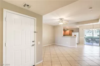 Photo #3: 2164776 Listing 