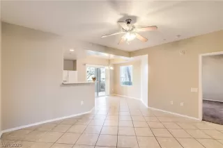 Photo #6: 2164776 Listing 