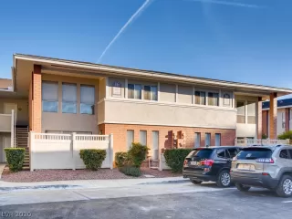 Photo #1: 2164802 Listing 