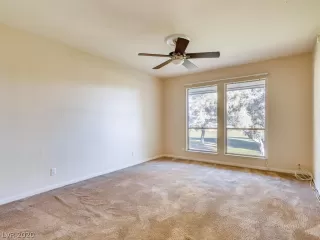 Photo #6: 2164802 Listing 