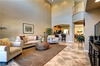 Photo #3: 2164817 Listing