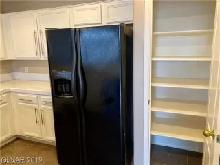 Photo #4: 2164872 Listing 