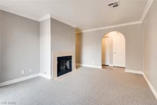 Photo #3: 2164893 Listing 