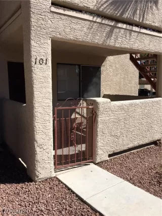 Photo #1: 2164950 Listing 