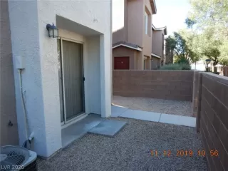 Photo #2: 2164998 Listing 
