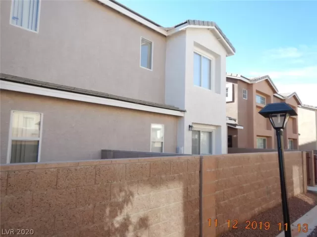 MLS: 2165000 Condo For Sale