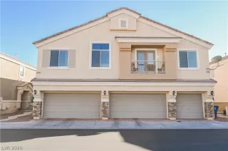 Photo #1: 2165029 Listing