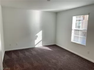 Photo #1: 2165037 Listing