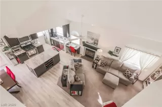 Photo #4: 2165060 Listing 