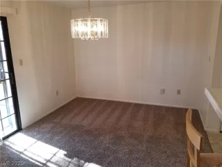 Photo #5: 2165080 Listing 