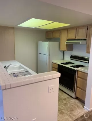 Photo #1: 2165130 Listing 