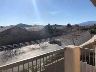 Photo #3: 2165169 Listing 