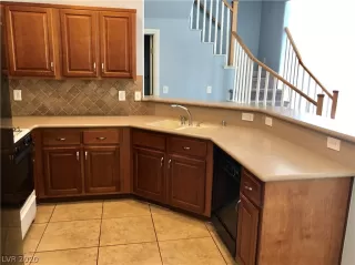 Photo #6: 2165169 Listing 