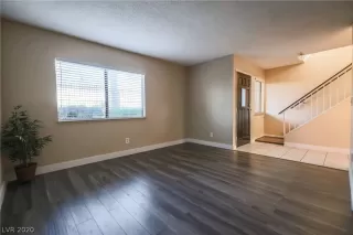 Photo #3: 2165171 Listing