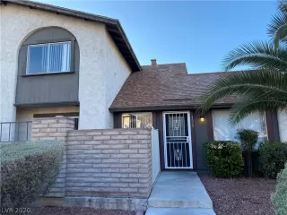 Photo #3: 2165172 Listing 