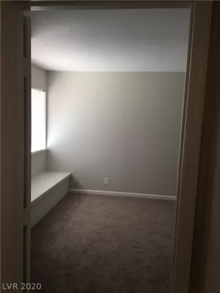 Photo #4: 2165179 Listing 