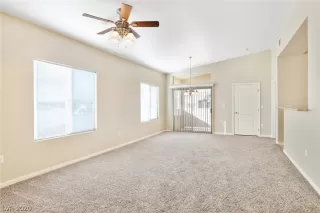 Photo #3: 2165188 Listing