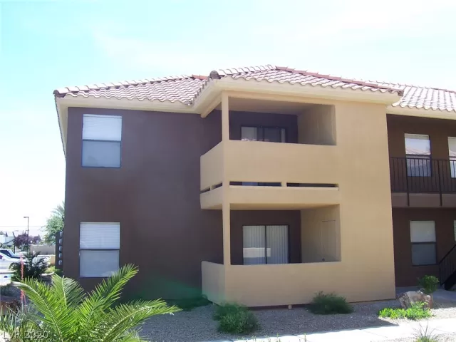 MLS: 2165214 Condo For Sale