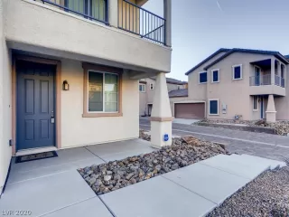 Photo #3: 2165247 Listing 