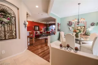 Photo #3: 2165264 Listing