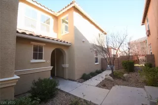 Photo #1: 2165274 Listing 