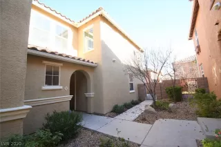 Photo #2: 2165274 Listing 