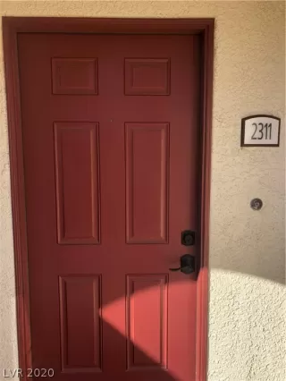 Photo #1: 2165292 Listing