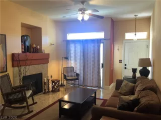 Photo #3: 2165292 Listing