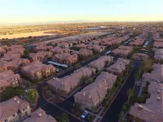 Photo #1: 2165358 Listing 