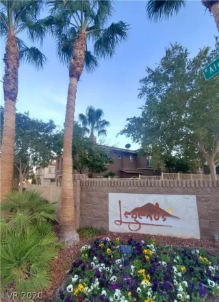 Photo #2: 2165358 Listing 