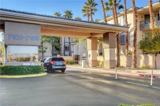 Photo #1: 2165374 Listing 