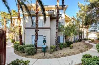 Photo #4: 2165374 Listing 