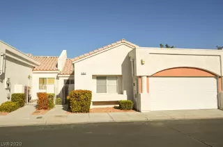 Photo #1: 2165378 Listing 