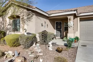 Photo #3: 2165394 Listing