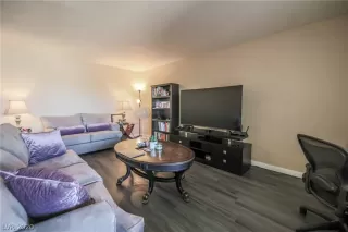 Photo #1: 2165430 Listing 