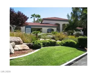 Photo #1: 2165457 Listing 