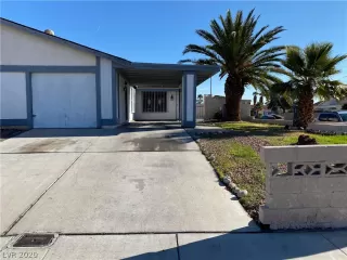 Photo #1: 2165475 Listing