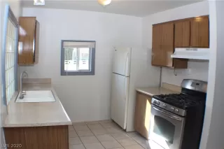 Photo #2: 2165475 Listing