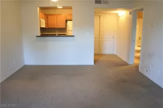 Photo #2: 2165484 Listing