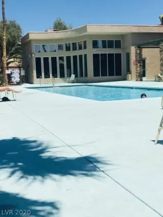 Photo #2: 2165490 Listing 