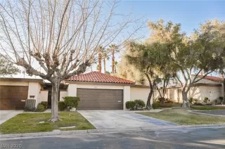 Photo #2: 2165496 Listing 