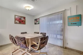 Photo #4: 2165527 Listing 