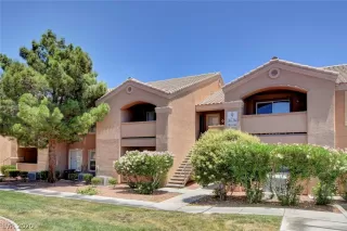 Photo #1: 2165544 Listing 