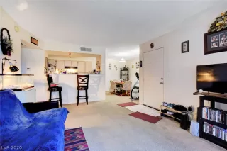 Photo #4: 2165544 Listing 