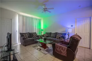 Photo #3: 2165554 Listing