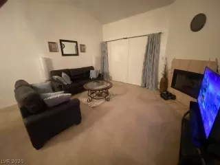 Photo #2: 2165614 Listing