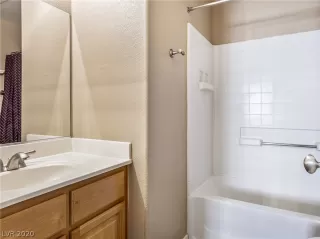 Photo #2: 2165619 Listing 