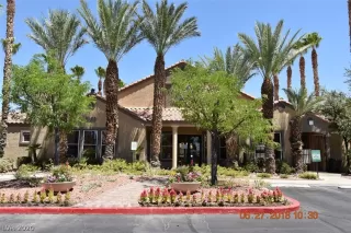 Photo #1: 2165641 Listing